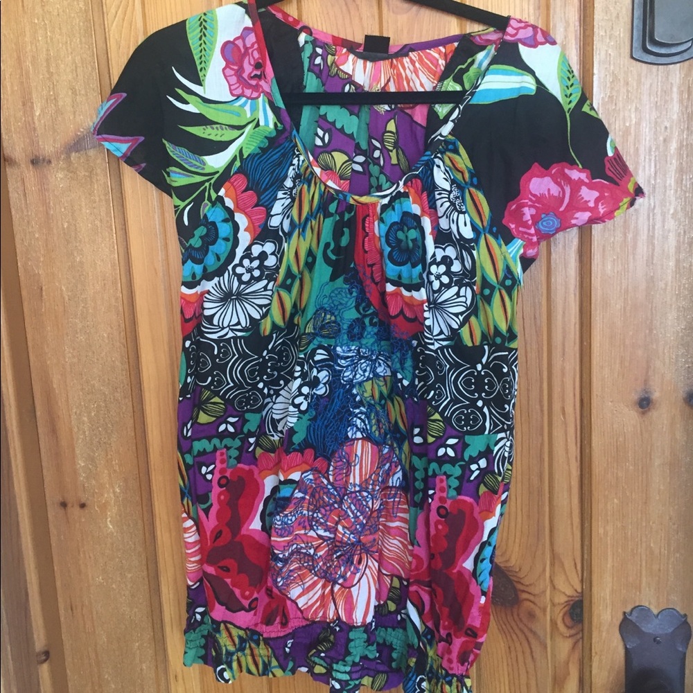 Cool and breezy lightweight blouse 100% cotton